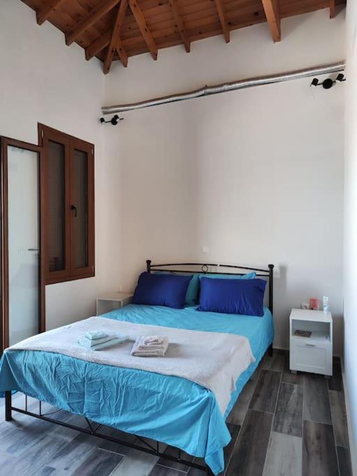 Two-Storey House In Kardamyla Marmaron  Bagian luar foto